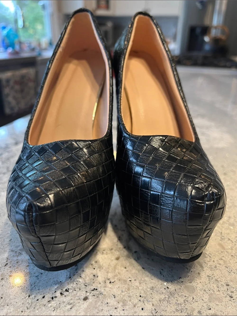 N/A elegant black
